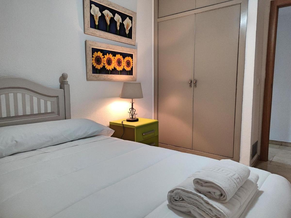 Apartamento Plaza Del Moreno Apartment Cordoba Luaran gambar